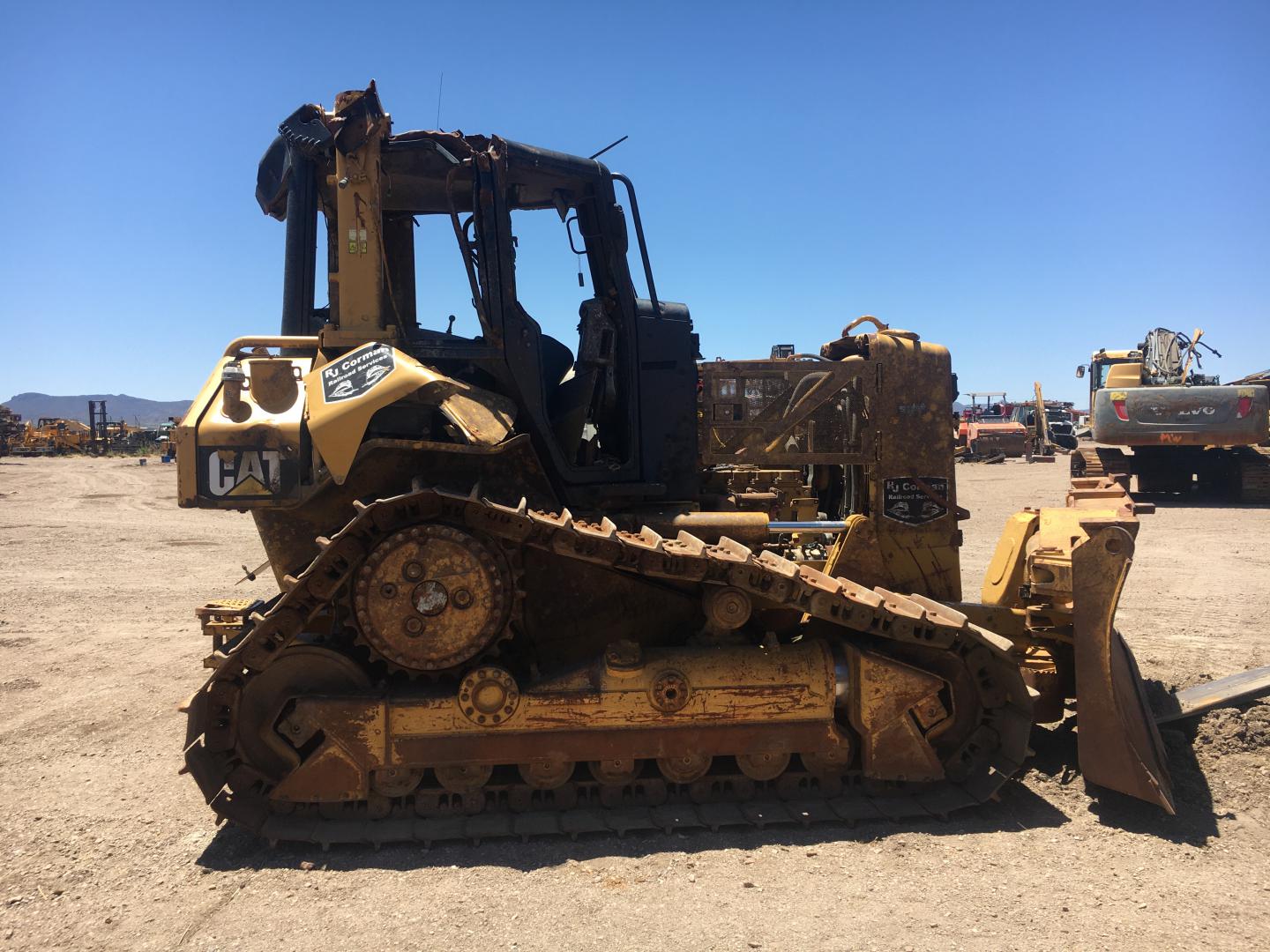 ./imagenes/INVOICE/2019/16698/TOPADOR FRONTAL  CAT_D6N (7).JPG